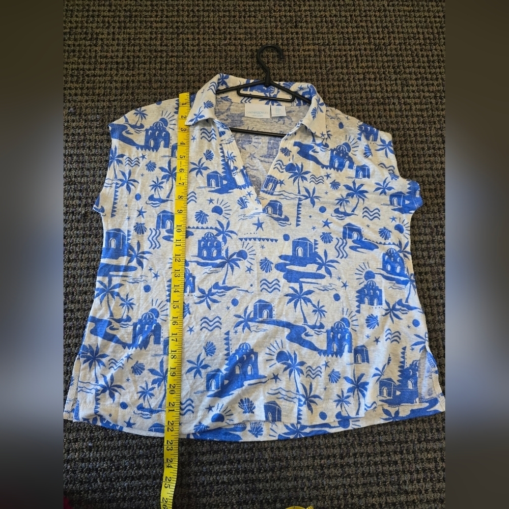 Cynthia Rowley Blue and White Island Print Blouse - Picture 4 of 6